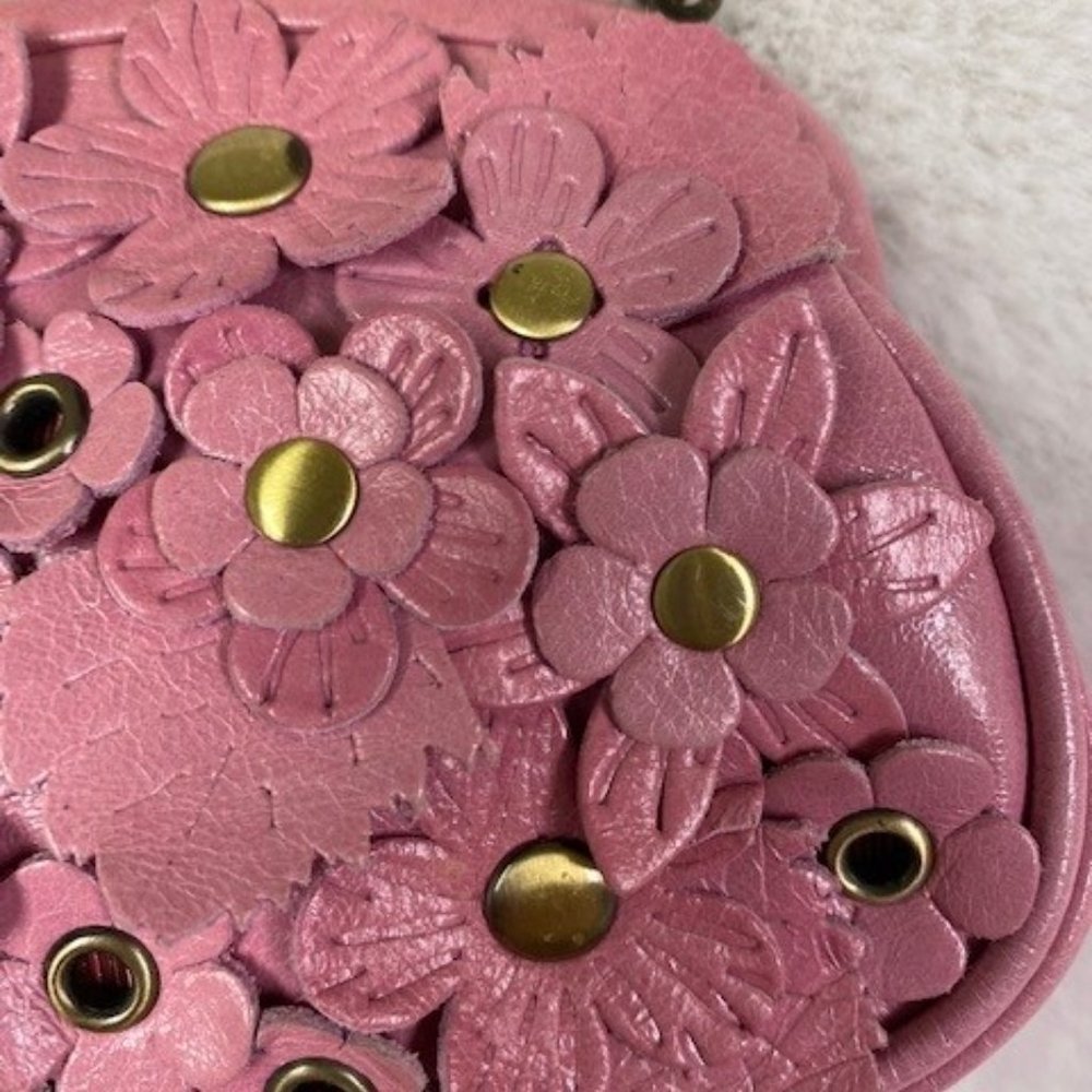 Isabella Fiore Pink Leather Chain Mini Bag w/Floral Appliques MSRP $158. - Picture 4 of 10